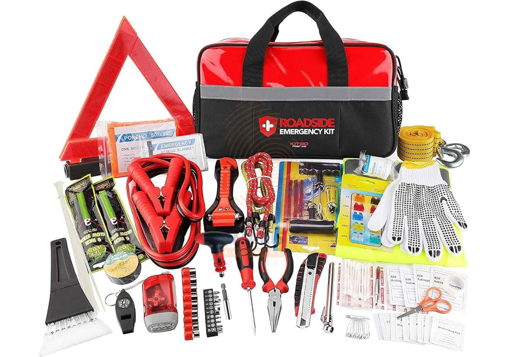 What to Keep in Your Car Emergency Tool Kit